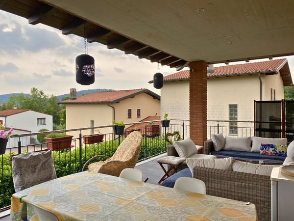 STABIO - MODERNA VILLA UNIFAMILIARE CON GIARDINO