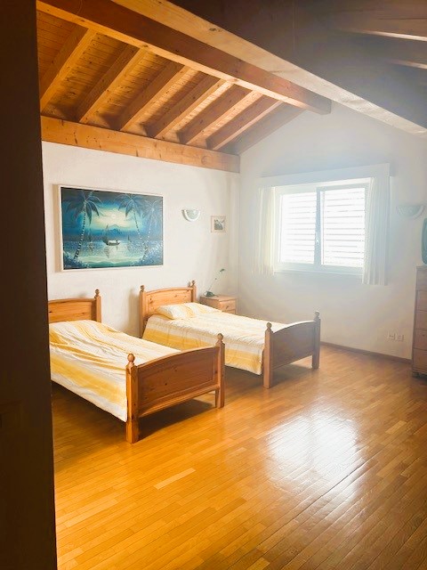 COLLINA DORO ELEGANTE VILLA PANORAMICA IN POSIZIONE PRIVILEGIATA 12