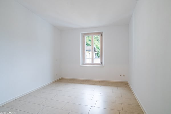 MELANO - 3,5 LOCALI RISTRUTTURATO CON COMFORT MODERNI 6