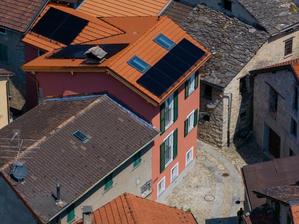 MUGGIO: 3 LOCALI IN UN CONTESTO DAL FASCINO AUTENTICO 12