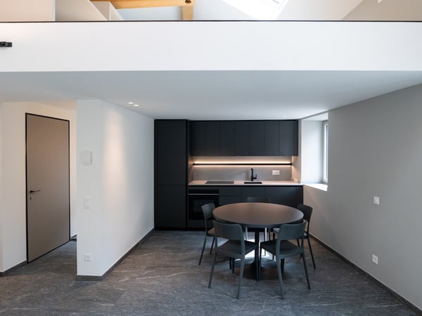 MUGGIO: 3.5 LOCALI CON SOPPALCO, DA VIVERE ANCHE COME SECONDA RESIDENZ 1