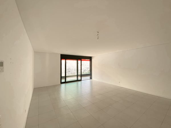 VACALLO  AMPIO 4.5 LOCALI CON TERRAZZE E VISTA APERTA 3