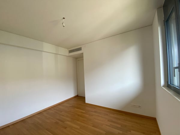 VACALLO  AMPIO 4.5 LOCALI CON TERRAZZE E VISTA APERTA 9