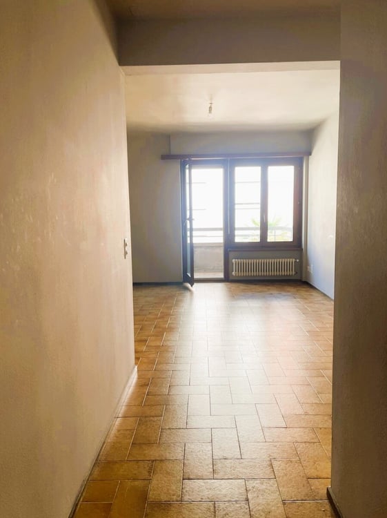 MENDRISIO 2.5 LOCALI IN POSIZIONE STRATEGICA 3