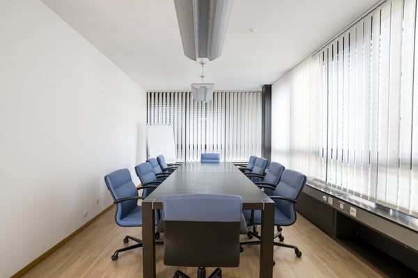 CHIASSO  UFFICIO LUMINOSO IN POSIZIONE STRATEGICA 2