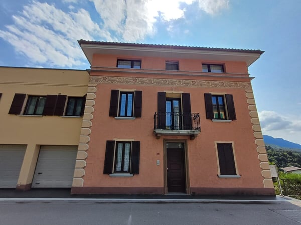 AROGNO POSSIBILE CASA DI VACANZA, APPARTAMENTO IN CASA DEPOCA RISTR 12