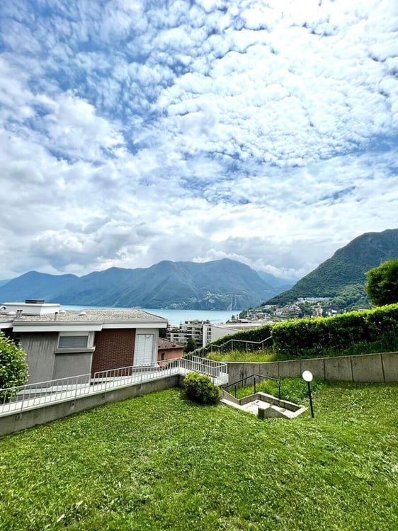 LUGANO  APPARTAMENTO ELEGANTE IN SECONDARIA 4