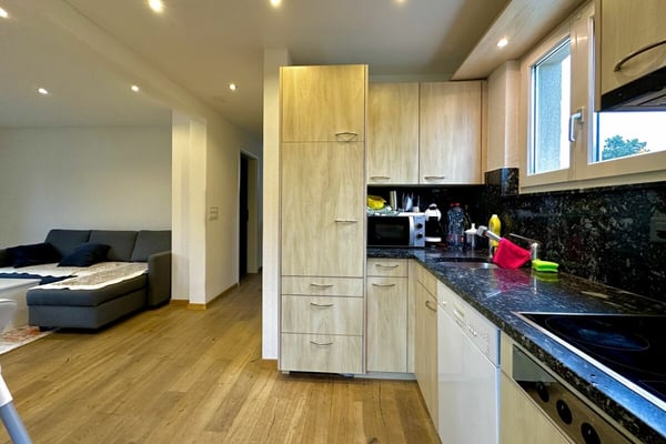 Freistehendes Einfamilienhaus mit viel Potential 8