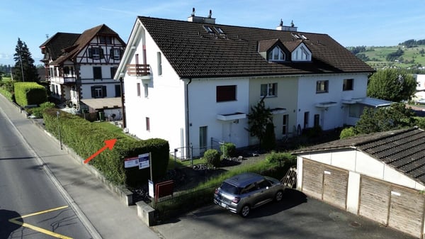 6.5-Zimmer Eck-Einfamilienhaus in Seenähe 3