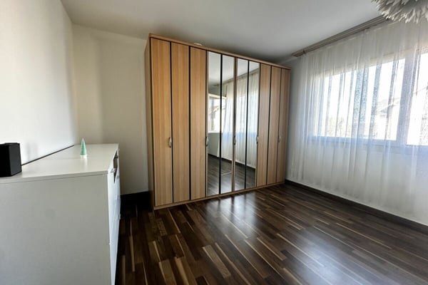 6.5-Zimmer Eck-Einfamilienhaus in Seenähe 13