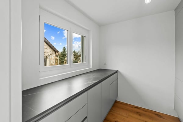 2025 Kernsaniert - 5.5 Zimmer EFH in Bergdietikon 10