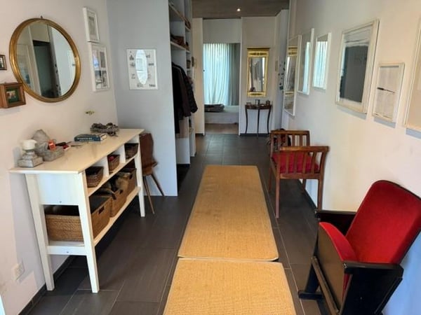 Grossartiges Bijou direkt am Rhein zu vermieten 4
