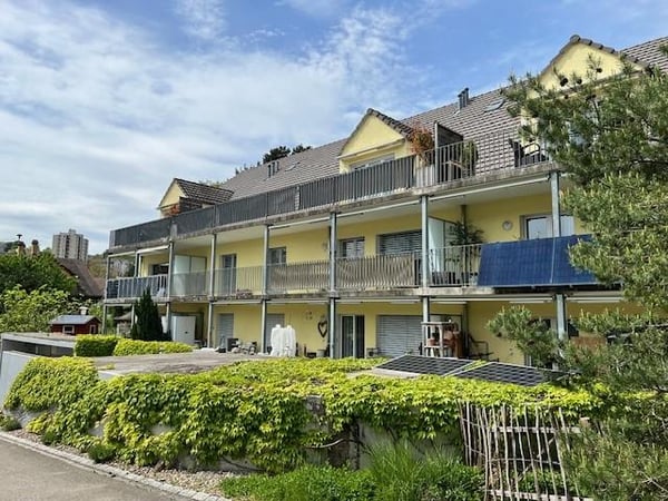 Schöne, sonnige 4½-Zimmerwohnung in der Nähe des Rheins zu vermieten 1