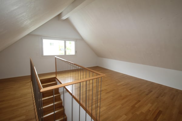 Helle 4.5 Maisonettewohnung mit Balkon in der Nähe des Rheins zu vermieten 5