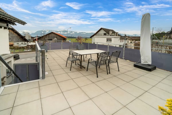 HAUS MIT EINLEGERWOHNUNG 10