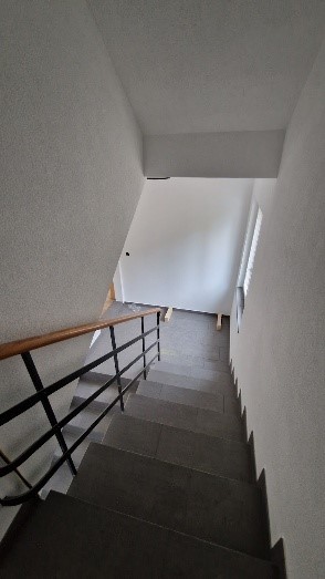 BAISSE DE PRIX : Jolie maison rénovée à 2 appartements 12