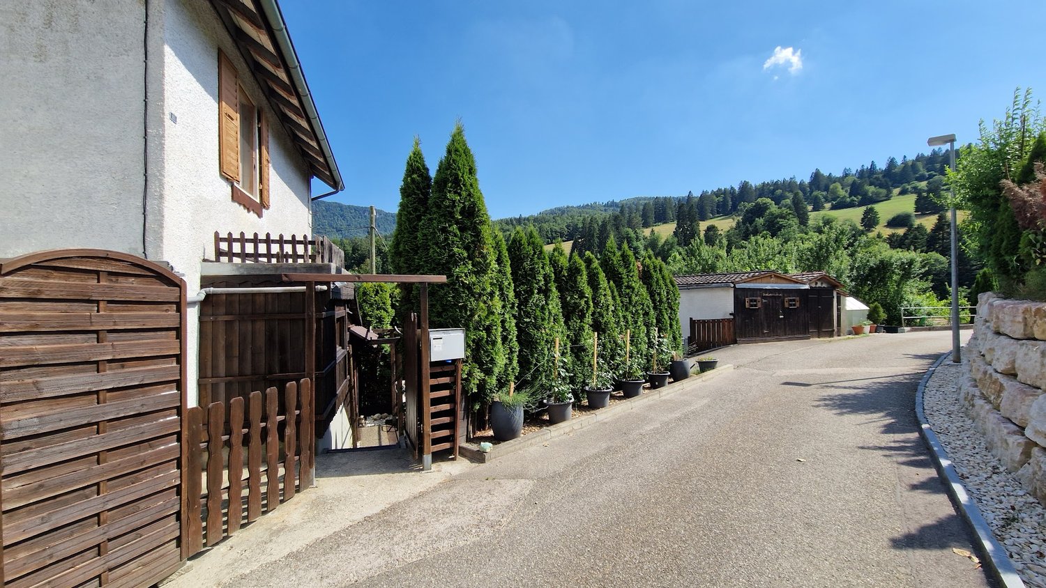 Immobilie in Perrefitte - Preisreduzierung: Charmantes 6.5-Zimmer-Einfamilienhaus in Perrefitte - Bild 2