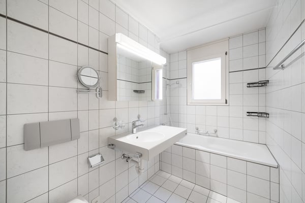 Tolle Dachwohnung - inkl. Umzugsgutschein + Gratismonat! 6