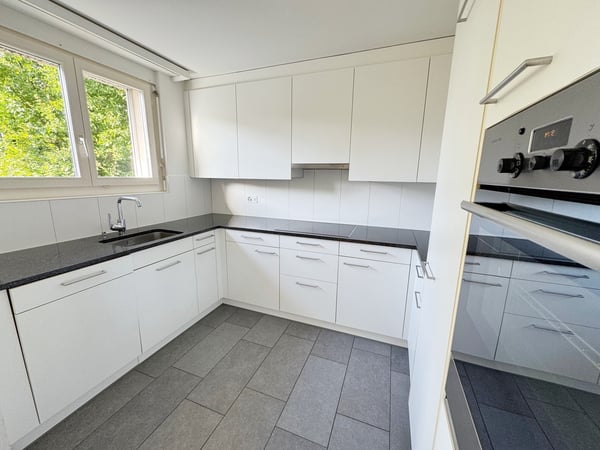 2.5 Zimmer-Wohnung mit Nähe zum Grünen 2