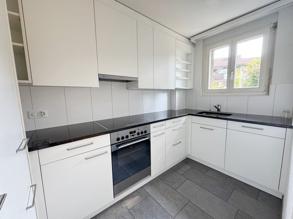 Geräumige 3.5 Zimmer-Wohnung zu vermieten 2