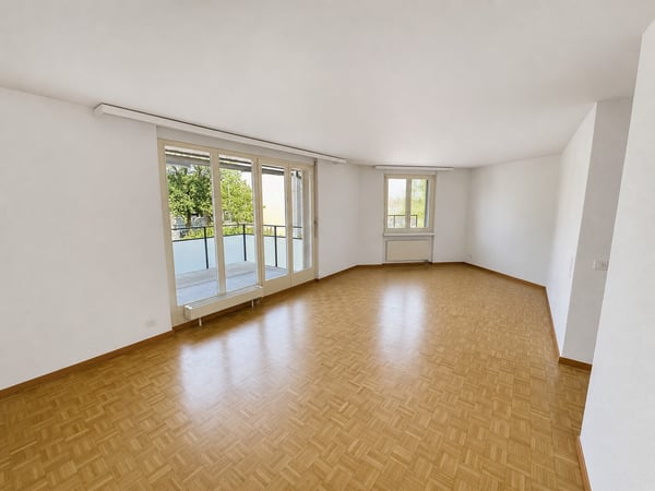 Geräumige 3.5 Zimmer-Wohnung zu vermieten 3