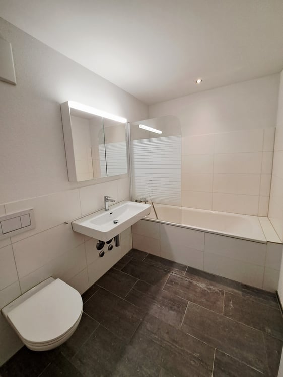 Ruhig gelegen und modern ausgebaut - attraktive 3.5-Zimmer-Wohnung 6