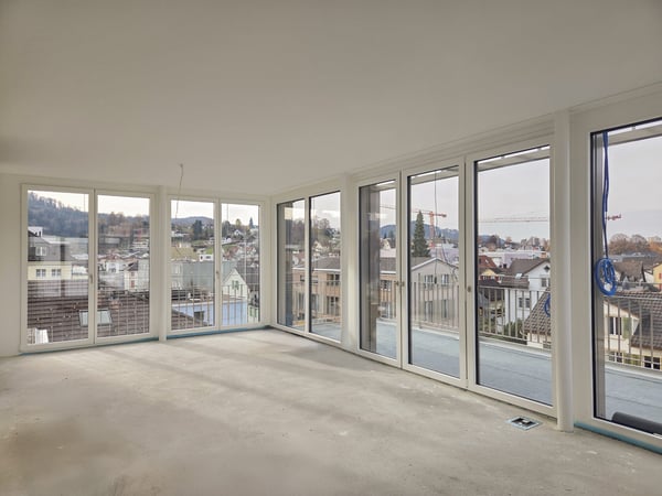 Moderne 1.5-Zimmer-Attikawohnung an zentraler Lage in Flawil 1