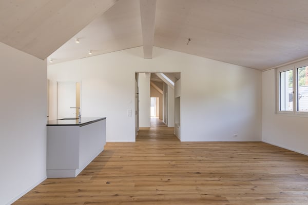 Moderne Dachwohnung: Ihr Rückzugsort in ländlicher Umgebung 3