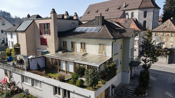Wohnen & Arbeiten an zentraler Lage vielseitiges Wohn- und Geschäfts 4