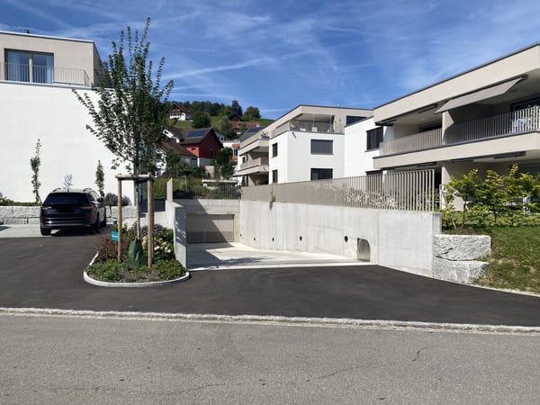 Überlanger Tiefgaragen-Einstellplatz 2,5 × 6,7 m - zu verkaufen