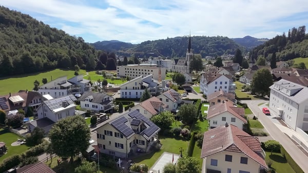 Grosszügige Neubau-Dachwohnung mit Weitblick und Natur 12