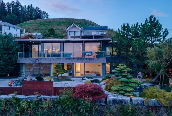 Exklusive Villa mit japanischem Garten & Weitblick 11