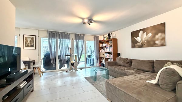 Attraktive und helle 1.5-Zi.-Gartenwohnung mit Tiefgarage 1