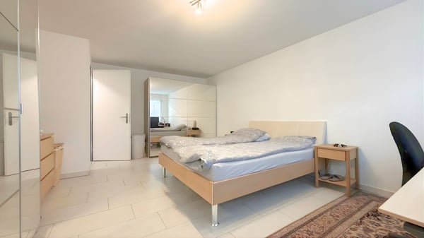 Attraktive und helle 1.5-Zi.-Gartenwohnung mit Tiefgarage 4