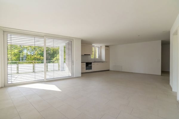 Helle 2.5-Zimmer-Wohnung mit grossem Wohnraum in Fahrweid 4