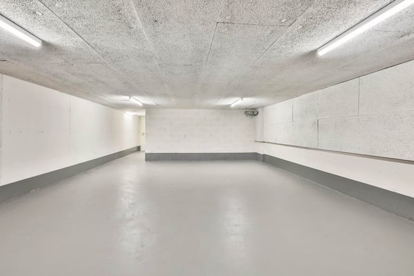 Grand espace de stockage en plein centre-ville 2