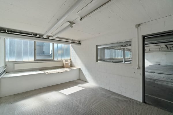 Grosszügige Lagerflächen - Flexibel und Zentral gelegen 4