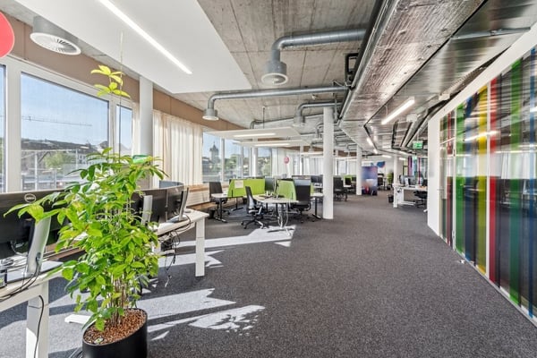 Bahnhofsnähe trifft Raum für Ideen. Jetzt entdecken! 8