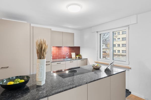 Mitten im Geschehen: Moderne Wohnung für Junge - 1 Monat mietfrei 1