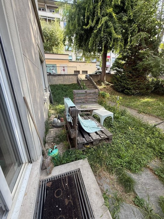 1 pièces au rez avec jardin 6