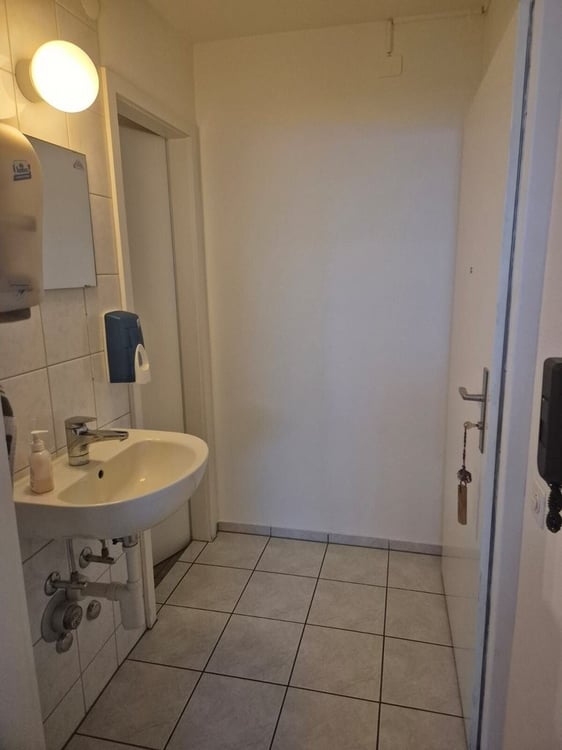 Atelier- oder Bürofläche (17 m2) im Neubad 8