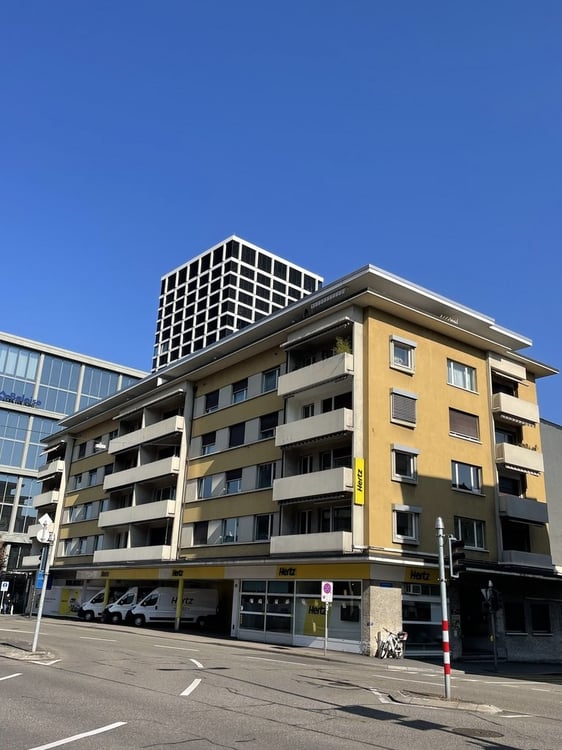 Tolle Büro-/Studio-/Praxisflächen nähe Bahnhof SBB 1