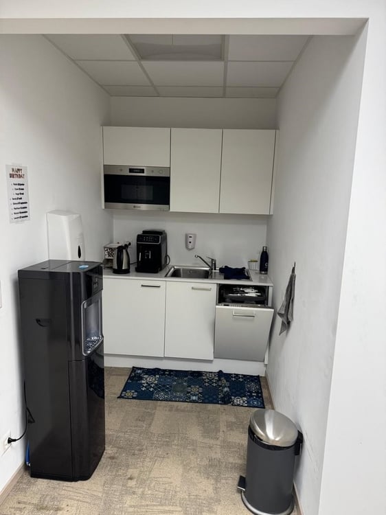 Superbe surface bureau au 3ème étage 4