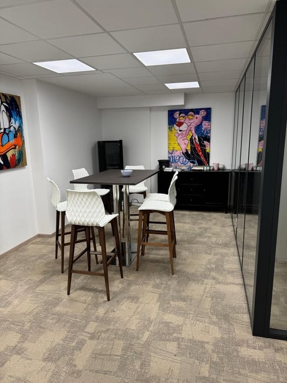 Superbe surface bureau au 3ème étage 2