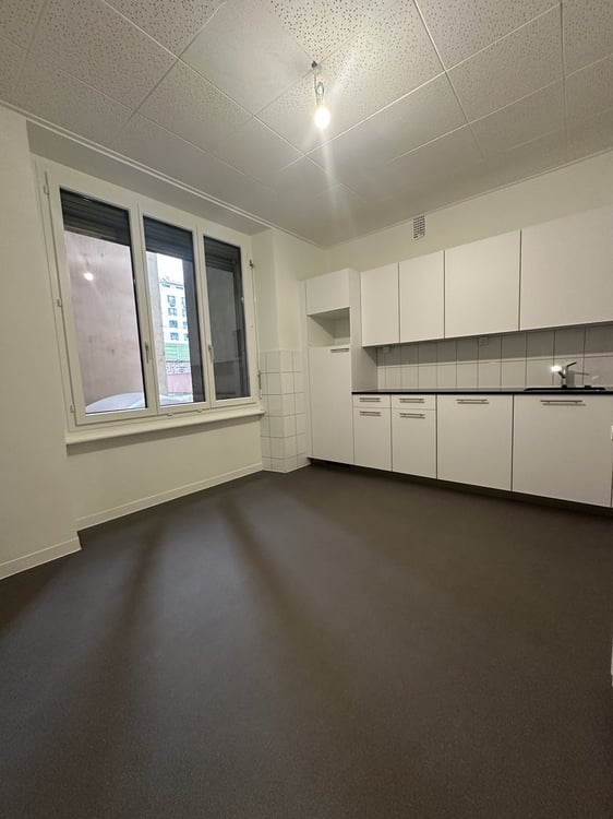 Très beaux bureaux rénovés dans le quartier de Cornavin 9