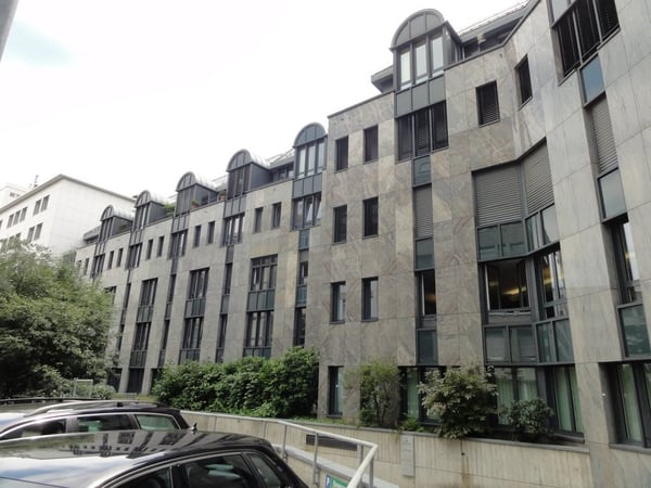 Einstellplatz zu vermieten im Kreis 5 5