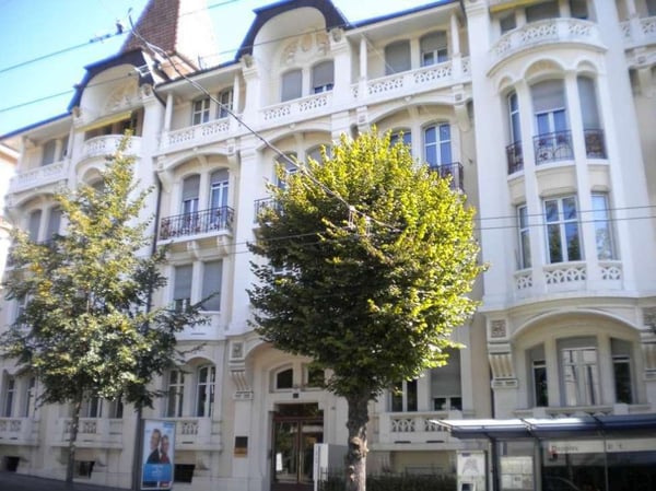 Magnifique 1.5 pièces neufs à louer en face du parc de Milan! 2