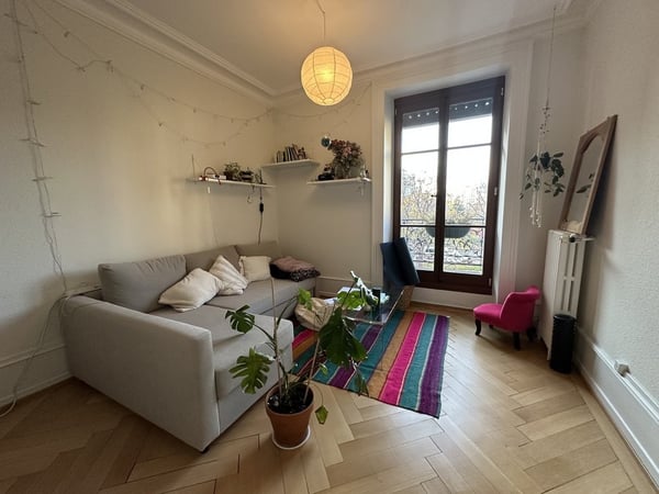 Spacieux 1 pièces à louer proche de l'Hôpital 2