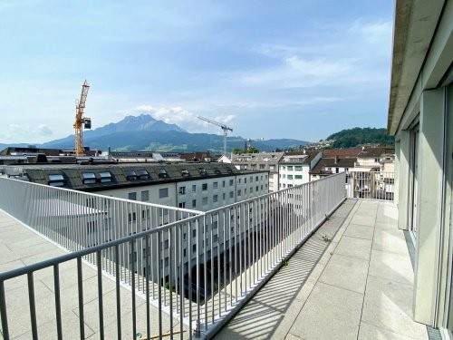 LICHTDURCHFLUTET SMART GROSSZÜGIG UVM! 1