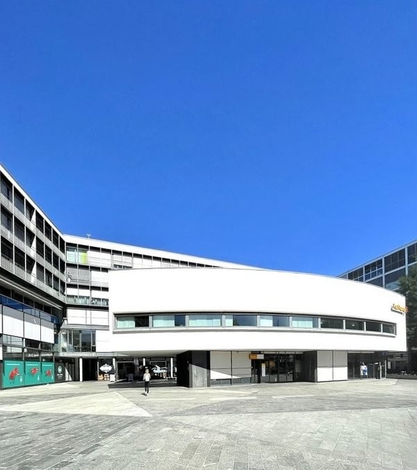 Attraktive Büroräumlichkeiten direkt am Bahnhof Thun 1